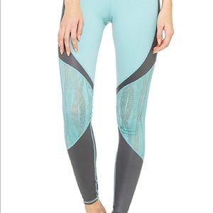 ALO Vitality Leggings—Like New